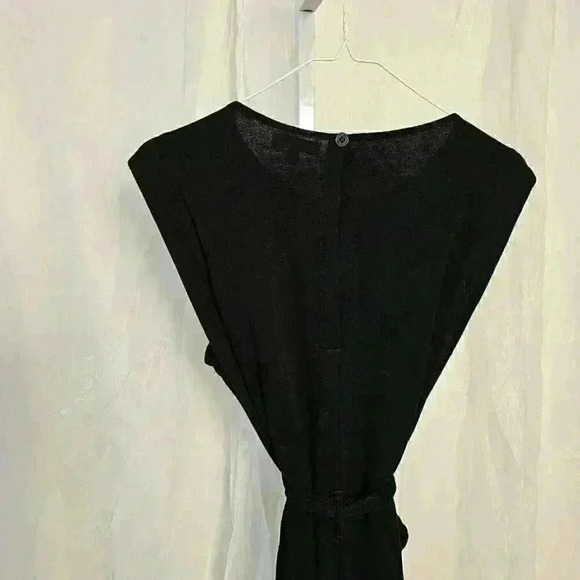 Max Studio Black Romper - Size Medium, Black, with Pockets - Picture 4 of 4